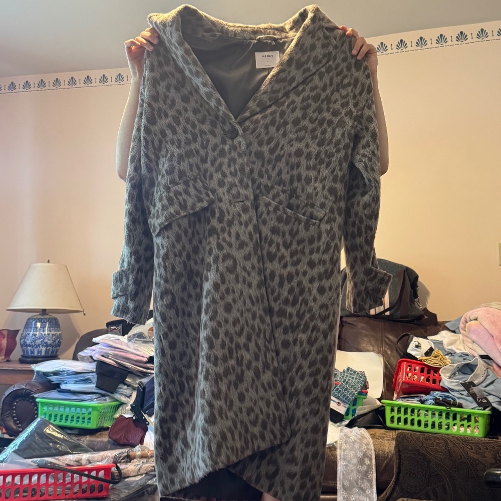 Winter coat.  Animal print. Ladies